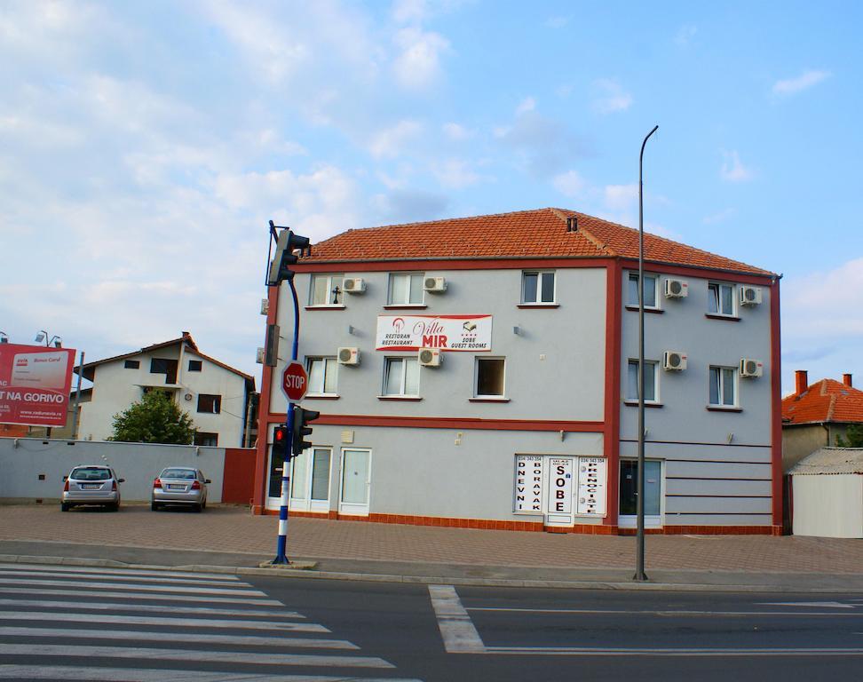 Guest House Villa Mir Kragujevac Exterior foto